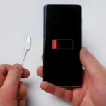 O ajuste oculto que drena a bateria do teu telemóvel sem que dês por isso