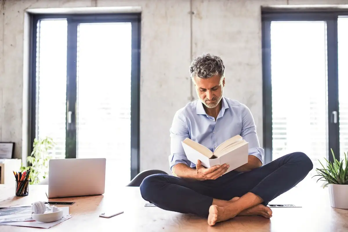 8 comportamentos que conduzem à autoatualização segundo Abraham Maslow