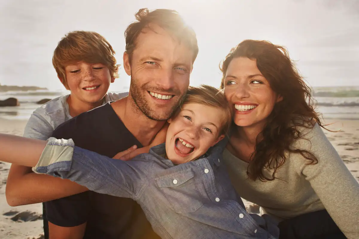 10 hábitos diários que transformam famílias comuns em verdadeiramente felizes