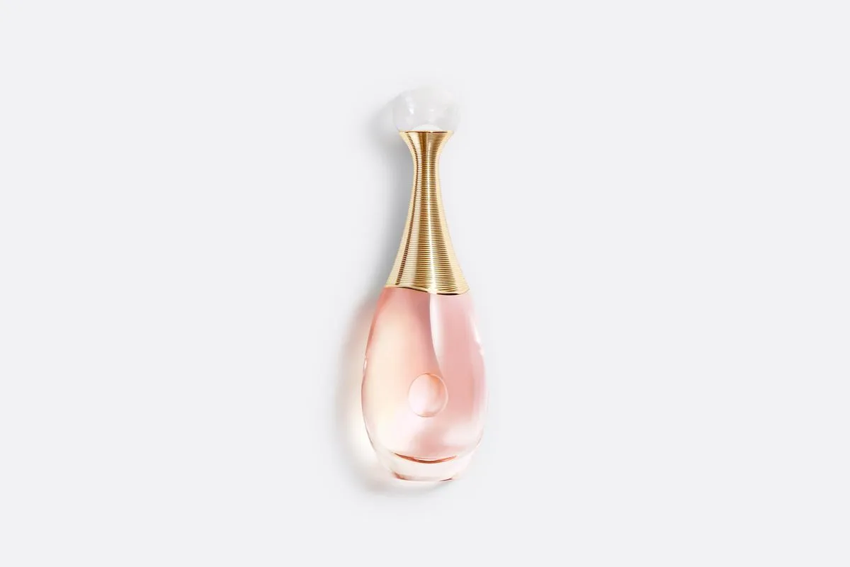 Os 5 melhores perfumes femininos: o teu aroma que ninguém esquece