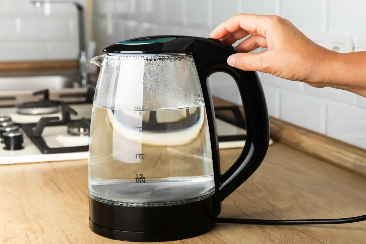 Como remover o calcário do bule de forma fácil e natural