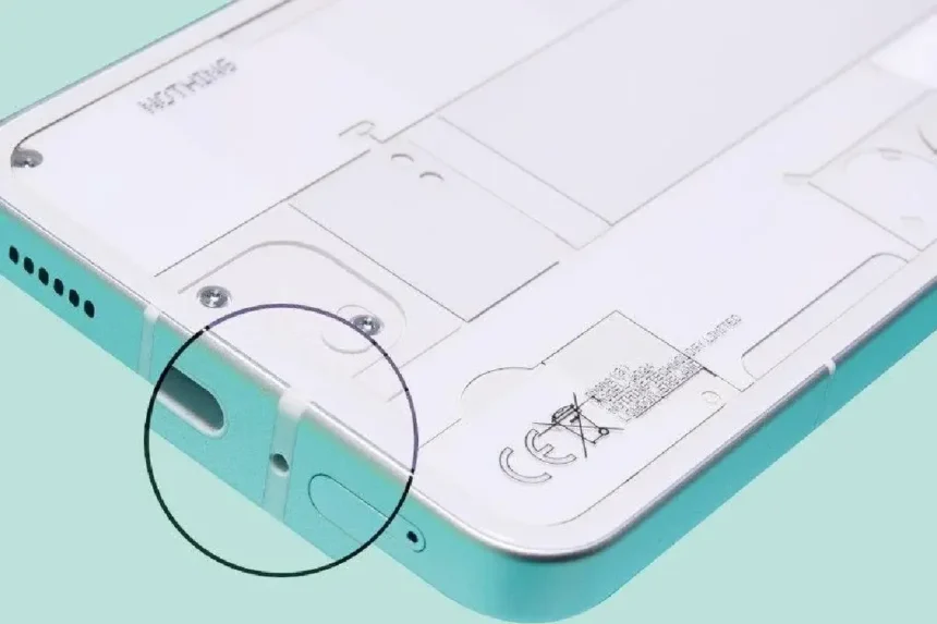 Este pequeno orifício está presente em quase todos os smartphones – mas poucos sabem para que serve