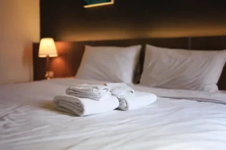 Como preparar um perfume caseiro para o quarto: assim aromatizam os hotéis mais exclusivos