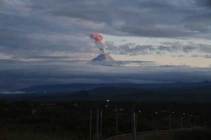 Vulcão na Europa pode acordar a qualquer momento: cientistas alertam para risco de catástrofe