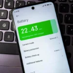 O ajuste oculto da Xiaomi que consome a bateria do telemóvel em standby